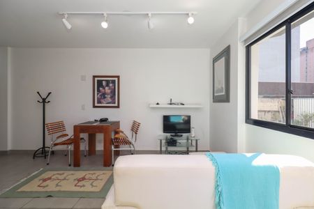 Sala de kitnet/studio à venda com 1 quarto, 40m² em Jardim Paulista, São Paulo