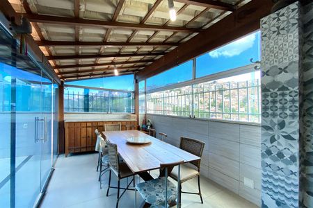 Apartamento à venda com 220m², 4 quartos e 2 vagasEspaço Gourmet