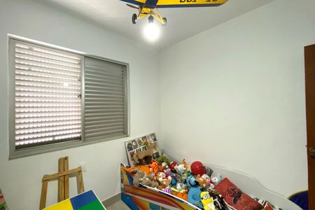 Apartamento à venda com 220m², 4 quartos e 2 vagasQuarto 4