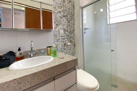 Apartamento à venda com 220m², 4 quartos e 2 vagasBanheiro da Suíte 1