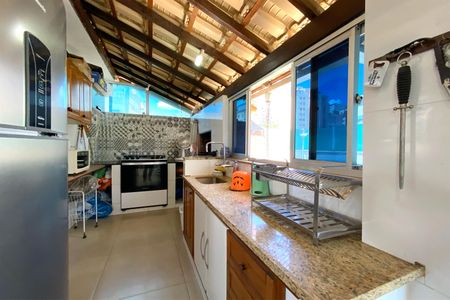 Apartamento à venda com 220m², 4 quartos e 2 vagasEspaço Gourmet