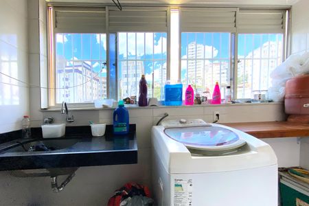 Apartamento à venda com 220m², 4 quartos e 2 vagasÁrea de Serviço