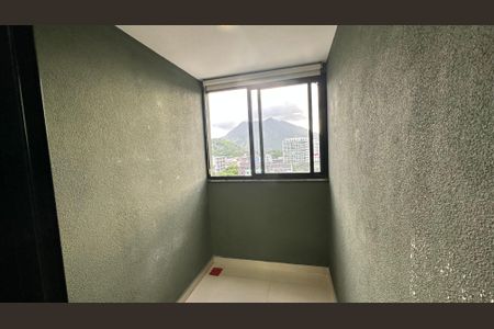 Apartamento para alugar com 80m², 3 quartos e 2 vagas Apartamento para alugar com 80m², 3 quartos e 2 vagasVaranda do quarto