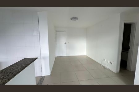 Apartamento para alugar com 80m², 3 quartos e 2 vagas