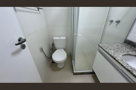 Apartamento para alugar com 80m², 3 quartos e 2 vagas Apartamento para alugar com 80m², 3 quartos e 2 vagasBanheiro