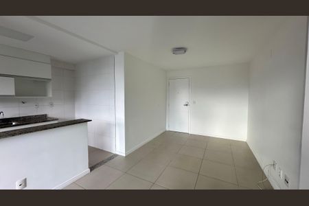 Apartamento para alugar com 80m², 3 quartos e 2 vagas