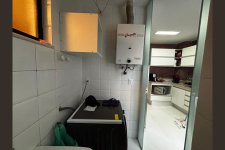 Apartamento à venda com 108m², 2 quartos e 1 vagaÁrea de Serviço