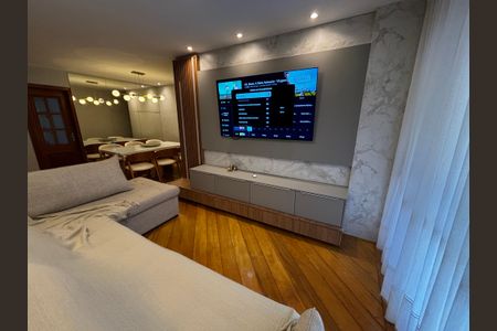 Apartamento à venda com 108m², 2 quartos e 1 vagaSala