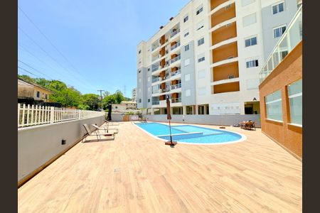 Apartamento para alugar com 68m², 2 quartos e 1 vagaÁrea comum - Piscina
