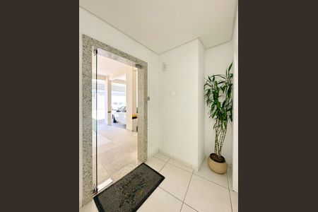 Apartamento para alugar com 68m², 2 quartos e 1 vagaHall de entrada