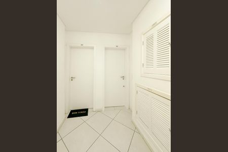 Apartamento para alugar com 68m², 2 quartos e 1 vagaHall social