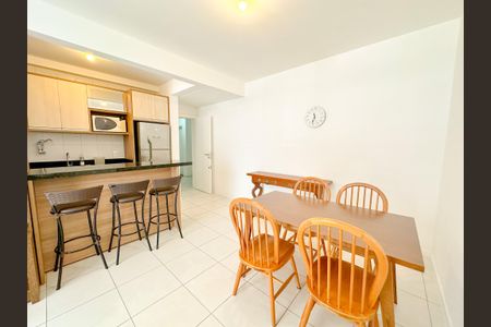 Apartamento para alugar com 68m², 2 quartos e 1 vagaSala de Jantar