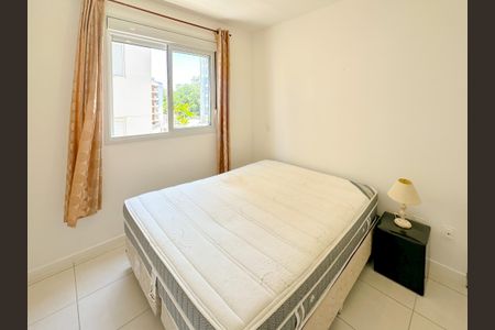 Apartamento para alugar com 68m², 2 quartos e 1 vagaSuíte 