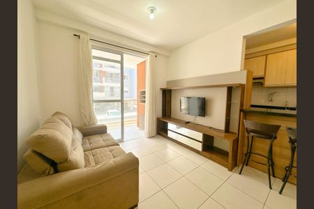 Apartamento para alugar com 68m², 2 quartos e 1 vagaSala de TV