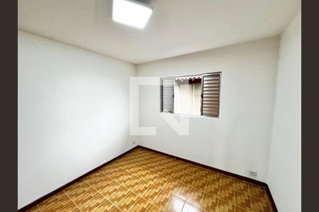 Casa para alugar com 120m², 2 quartos e 2 vagas