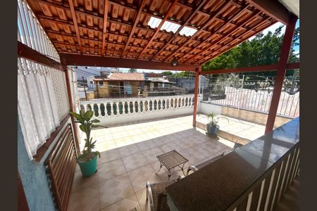 Casa à venda com 189m², 3 quartos e 2 vagas