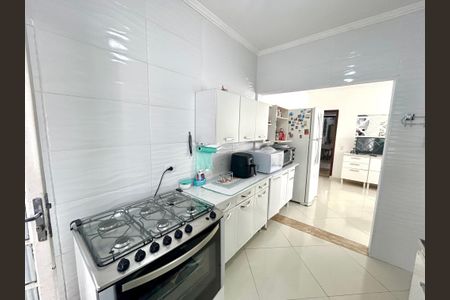 Casa à venda com 189m², 3 quartos e 2 vagas