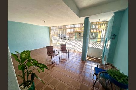 Casa à venda com 189m², 3 quartos e 2 vagas