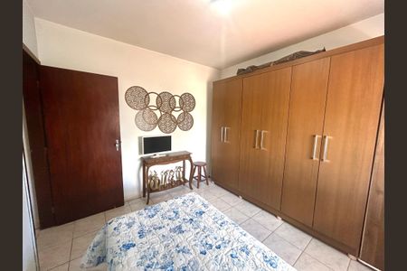 Casa à venda com 189m², 3 quartos e 2 vagas