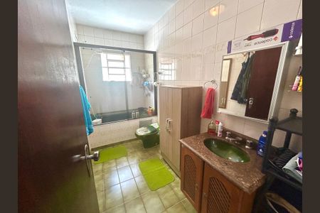 Casa à venda com 189m², 3 quartos e 2 vagas