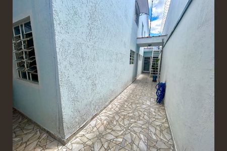 Casa à venda com 189m², 3 quartos e 2 vagas