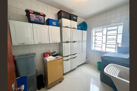 Casa à venda com 189m², 3 quartos e 2 vagas