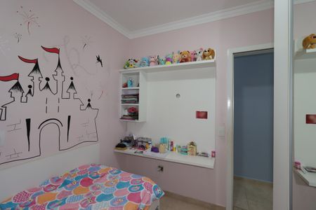 Casa à venda com 152m², 3 quartos e 2 vagasQuarto 2