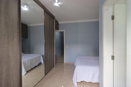 Casa à venda com 152m², 3 quartos e 2 vagasSuíte