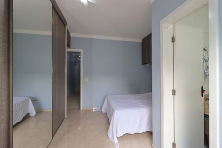 Casa à venda com 152m², 3 quartos e 2 vagasSuíte