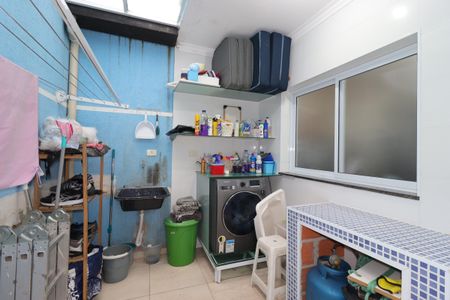 Casa à venda com 152m², 3 quartos e 2 vagasÁrea de Serviço