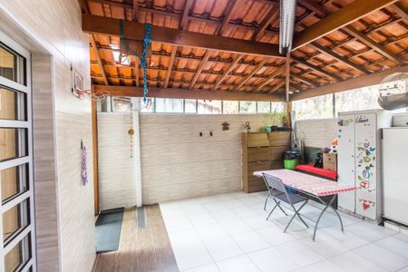 Casa de condomínio à venda com 125m², 2 quartos e 2 vagasÁrea gourmet