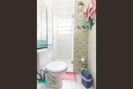 Casa de condomínio à venda com 125m², 2 quartos e 2 vagasBanheiro