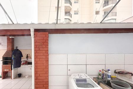 Casa à venda com 448m², 6 quartos e 3 vagas Casa à venda com 448m², 6 quartos e 3 vagasVista da Suíte - Casa 2