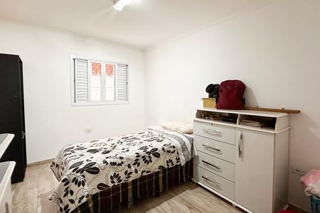 Casa à venda com 448m², 6 quartos e 3 vagas Casa à venda com 448m², 6 quartos e 3 vagasQuarto - Casa 2