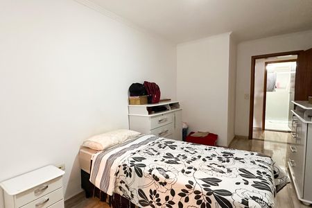 Casa à venda com 448m², 6 quartos e 3 vagas Casa à venda com 448m², 6 quartos e 3 vagasQuarto - Casa 2