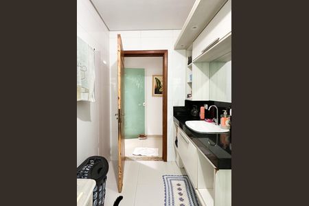 Casa à venda com 448m², 6 quartos e 3 vagas Casa à venda com 448m², 6 quartos e 3 vagasBanheiro Social - Casa 1