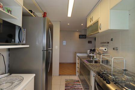 Apartamento à venda com 57m², 1 quarto e 2 vagasCozinha