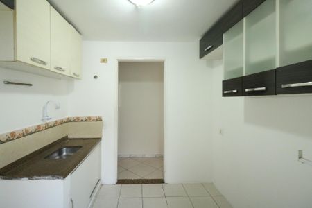 Apartamento à venda com 67m², 2 quartos e 1 vagaCozinha