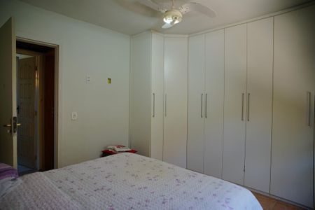 Casa à venda com 432m², 3 quartos e 2 vagasQuarto 2