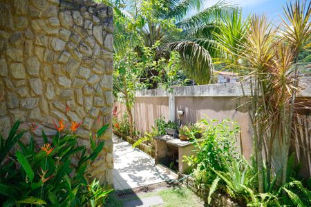 Casa à venda com 432m², 3 quartos e 2 vagasQuintal