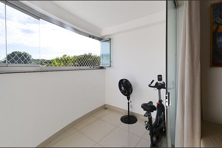 Varanda de apartamento à venda com 3 quartos, 90m² em Santa Ines, Belo Horizonte