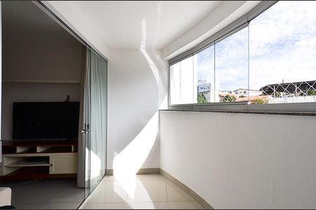 Varanda de apartamento à venda com 3 quartos, 90m² em Santa Ines, Belo Horizonte