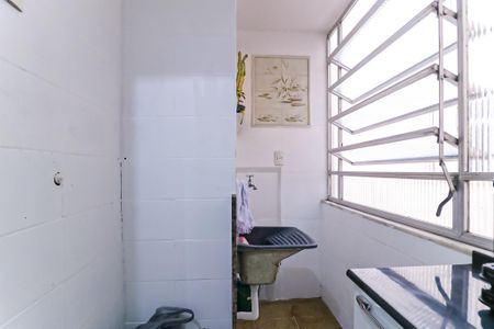 Apartamento para alugar com 47m², 2 quartos e 1 vagaCozinha e Área de Serviço