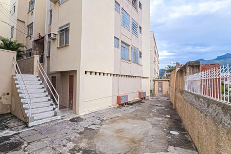 Apartamento para alugar com 47m², 2 quartos e 1 vagaÁrea comum
