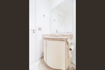 Apartamento para alugar com 79m², 3 quartos e 2 vagas Apartamento para alugar com 79m², 3 quartos e 2 vagasBanheiro da Suíte