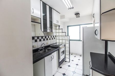 Apartamento para alugar com 79m², 3 quartos e 2 vagas Apartamento para alugar com 79m², 3 quartos e 2 vagasCozinha