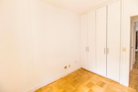 Apartamento para alugar com 79m², 3 quartos e 2 vagas Apartamento para alugar com 79m², 3 quartos e 2 vagasQuarto 3