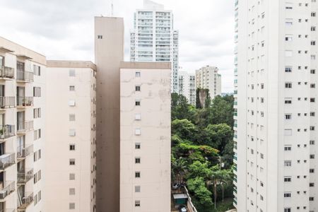 Apartamento para alugar com 79m², 3 quartos e 2 vagas Apartamento para alugar com 79m², 3 quartos e 2 vagasVista do Quarto 2
