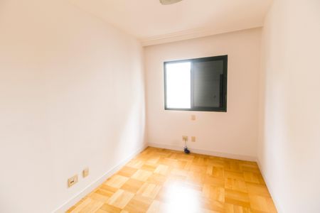 Apartamento para alugar com 79m², 3 quartos e 2 vagas Apartamento para alugar com 79m², 3 quartos e 2 vagasQuarto 2