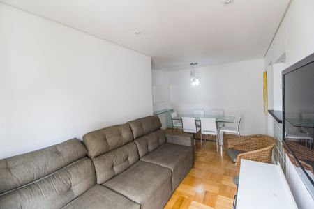Sala  de apartamento para alugar com 3 quartos, 79m² em Alphaville Industrial, Barueri
